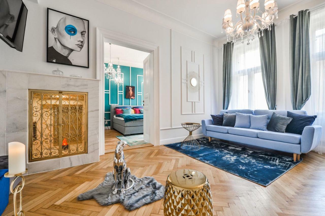 Glamour Frida Apartment Praga Esterno foto