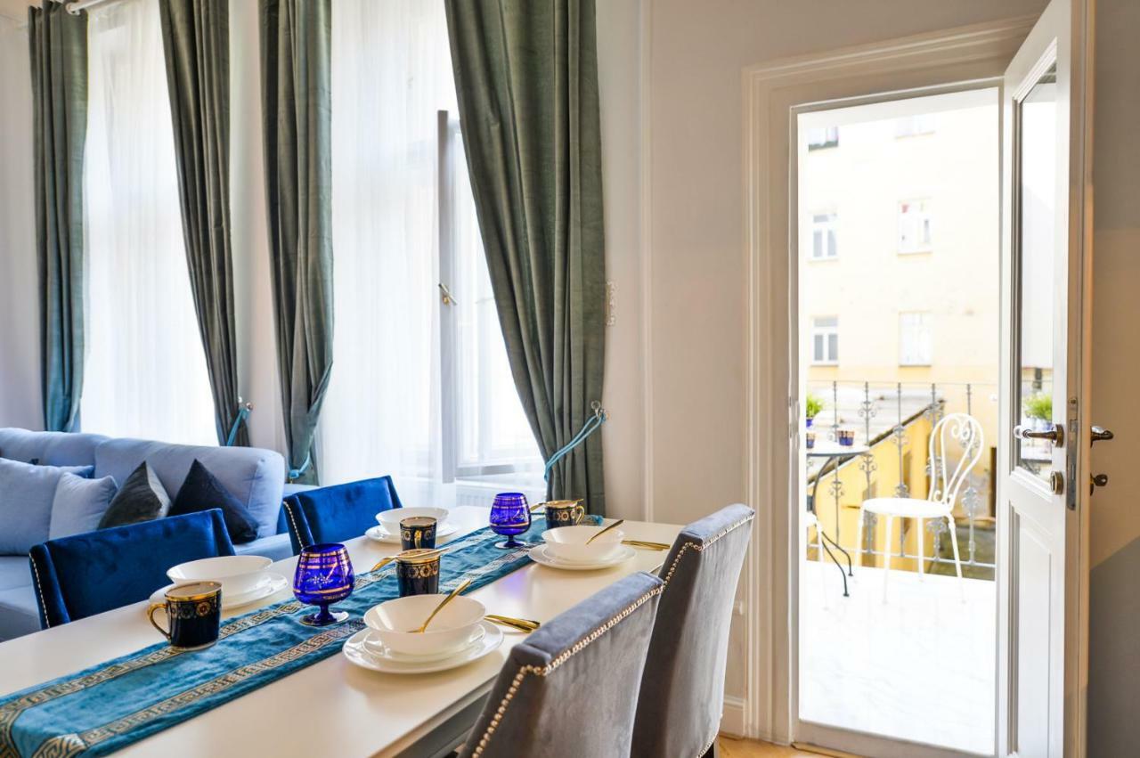 Glamour Frida Apartment Praga Esterno foto