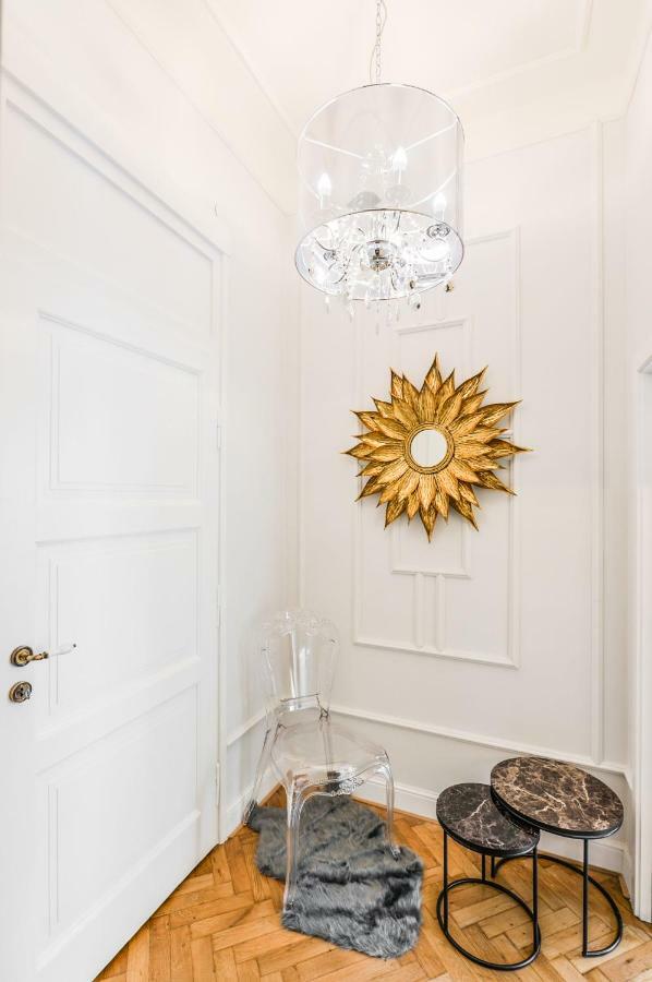 Glamour Frida Apartment Praga Esterno foto